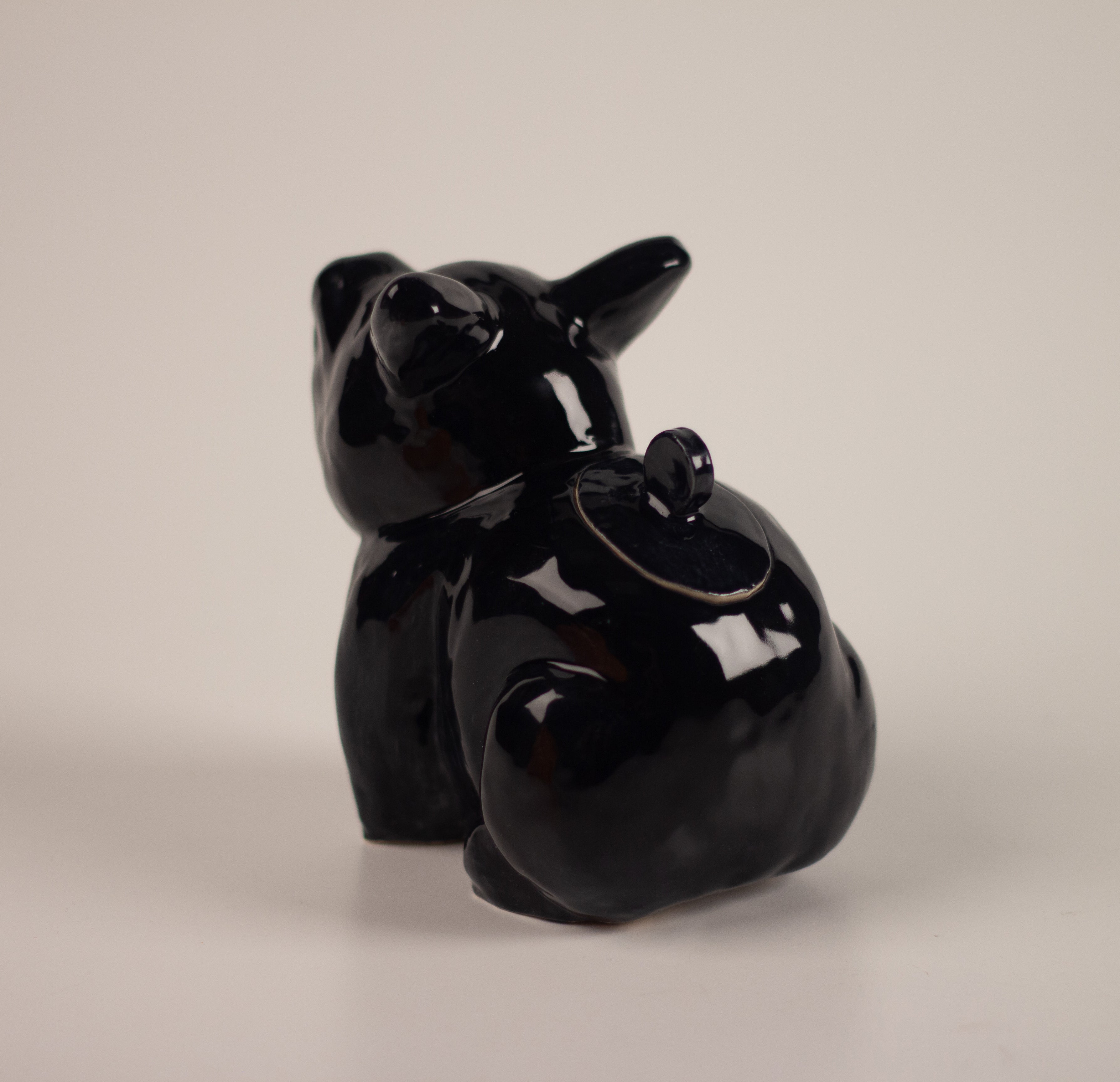 PIG TEAPOT • Stoneware Black